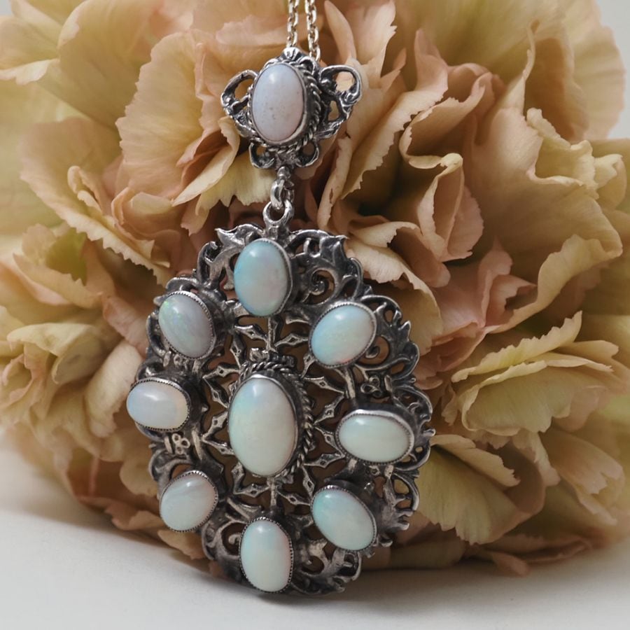 アンティークシルバー 天然オパール 10石クラスター・ビッグペンダント