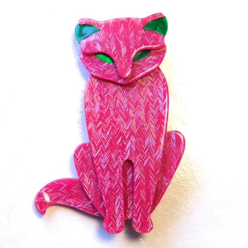 LEA STEIN おすわりネコ　ショッキングピンク