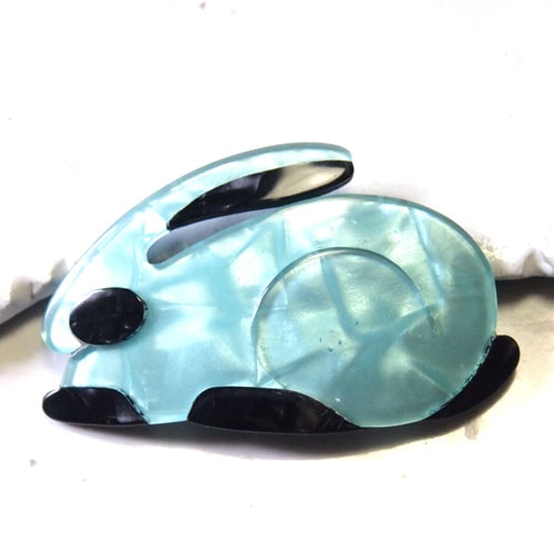 LEA STEIN　リアスタン　ラビットブローチ（ミントグリーン）