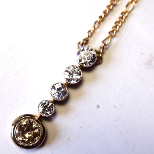 18金 1シャンパンカラー＆4クリア ダイヤモンド アールデコ ネックレス