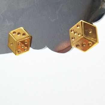 14金　サイコロピアス