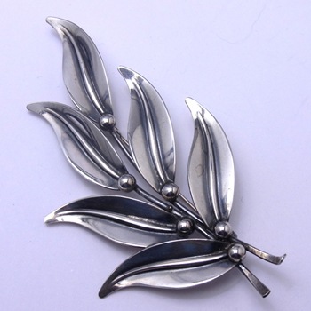 N.E.From フロム デンマーク ヴィンテージブローチ スターリングシルバー