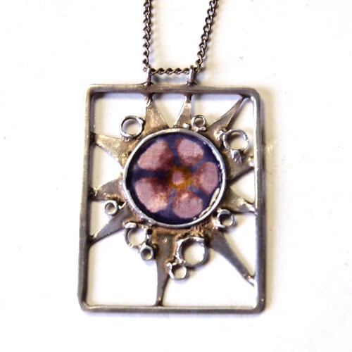 0-NORMAN GRANT ノーマングラント　エナメルスクエアネックレス