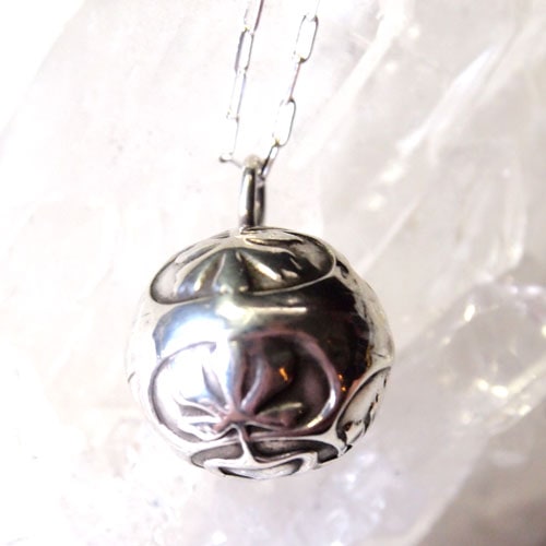 0-フレンチ　シルバーボールペンダント