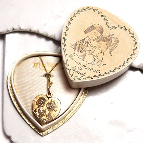 PEYNET　ペイネ　恋人たちのネックレス（オリジナルボックス入り）