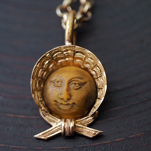 18金　タイガーアイ　ムーンフェイスベイビー　ペンダントトップ