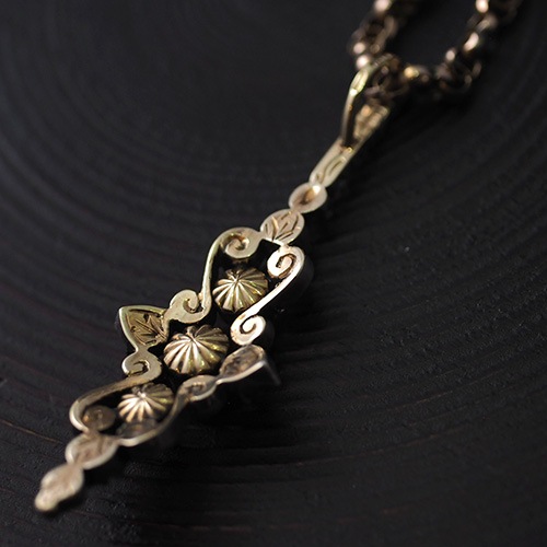 18金　シルバー　ローズカットダイヤモンド　ロングペンダントトップ