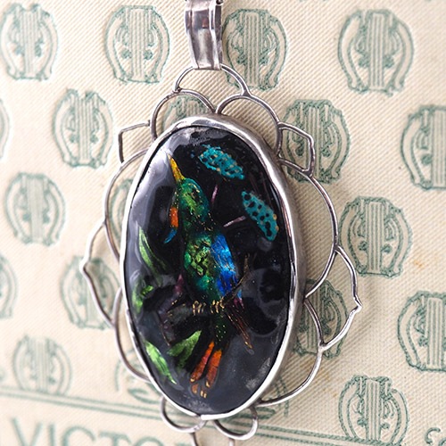 シルバー＆エナメル　鳥とキノコのペンダント