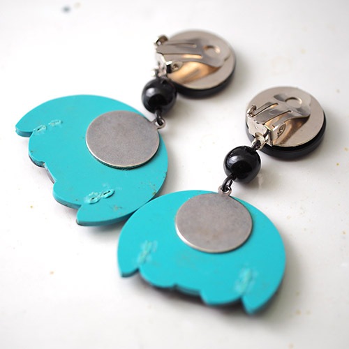 オールドプラスチック　青緑＆ブラック　クリップイヤリング