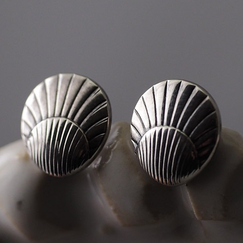 ジョージジェセン　シェル　ピアス（ヴィンテージジュエリー）