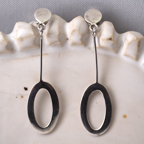 シルバー　オーバルピアス（ヴィンテージジュエリー）