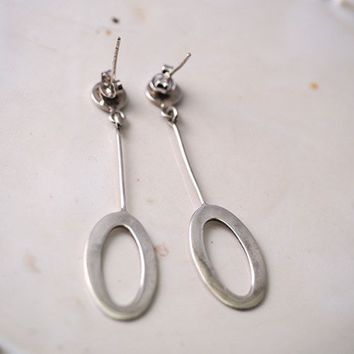 シルバー　オーバルピアス（ヴィンテージジュエリー）