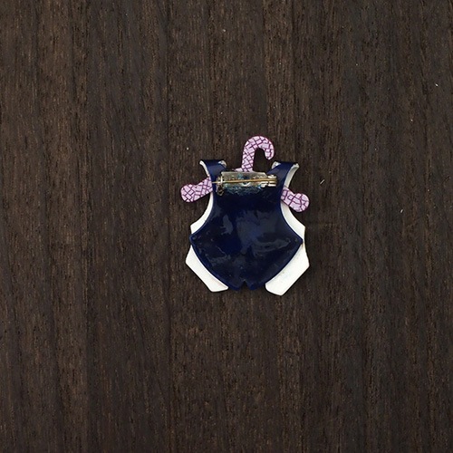 lea stein paris リアスタン　ベスト　ブローチ