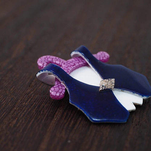 lea stein paris リアスタン　ベスト　ブローチ