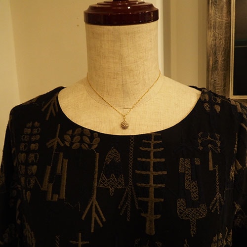 9金　シードパール　ハーフドームペンダントトップ