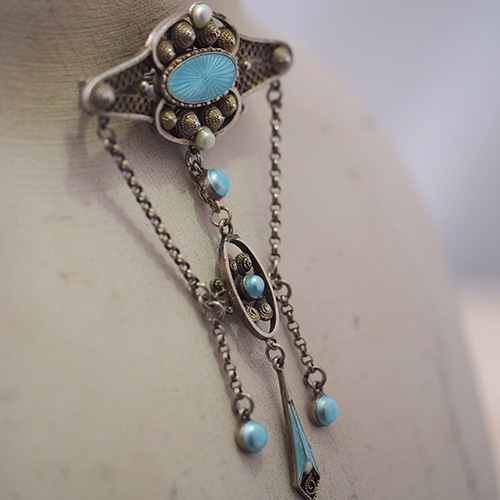 Bernard Hertz(デンマーク)シルバー 水色エナメル フィリグリーブローチ