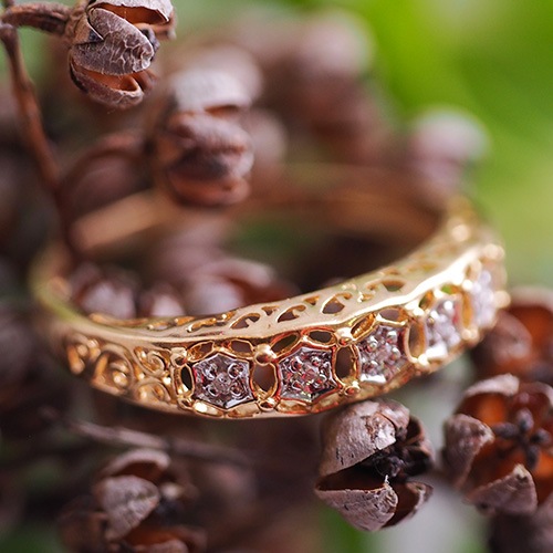 18金　スウェーデン　フィリグリ　5ダイヤモンド　リング（北欧　ビンテージジュエリー）