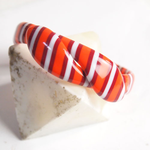 lea stein paris リアスタン パリ　スネイクバングル（オレンジ）