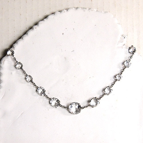 クリアクリスタル メタルアールデコネックレス