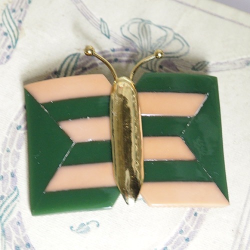 AUGUSTE BONAZ  オーギュストボナーズ　ピンク＆グリーン　アールデコバタフライブローチ