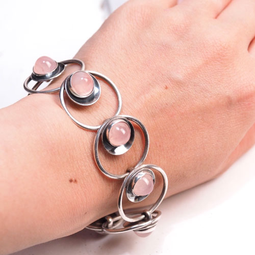 N.E.フロム　ローズクォーツ　ドットブレスレット