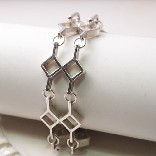 JORMA LAINE ヨルマレイン for Kultateoliuus 　シルバー スクエア　ダブルブレスレット