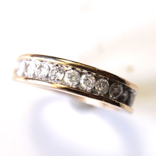 9金　11ダイヤモンド　一文字リング