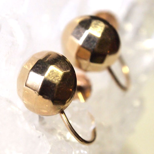 0-9金　ファセットカットゴールド　ネジ式イヤリング
