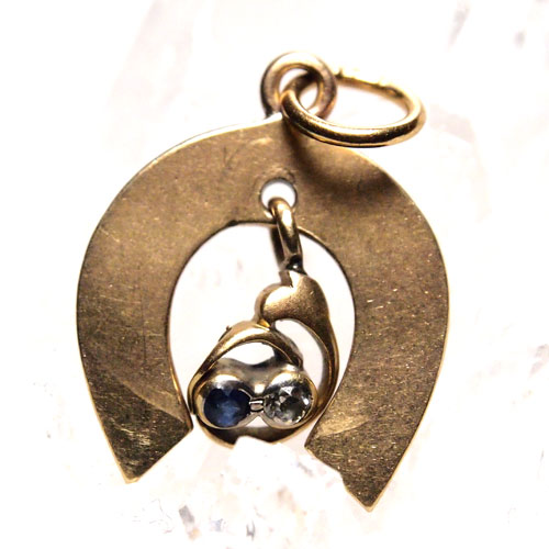 9金　ダイヤモンド＆サファイヤ　蹄鉄チャーム