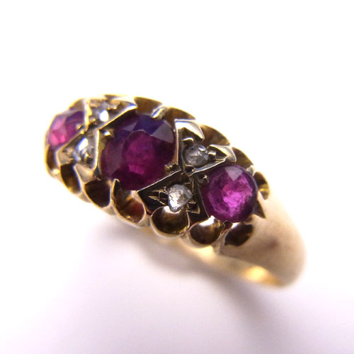 sold 18金 ルビー＆ダイヤモンド　一文字 1901年 リング