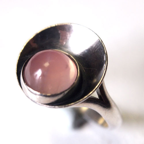 N.E.FROM（N.E フロム）ローズクォーツ　ドットリング