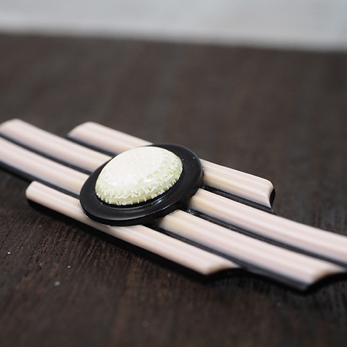 lea stein paris リアスタン　デコ　ブローチ