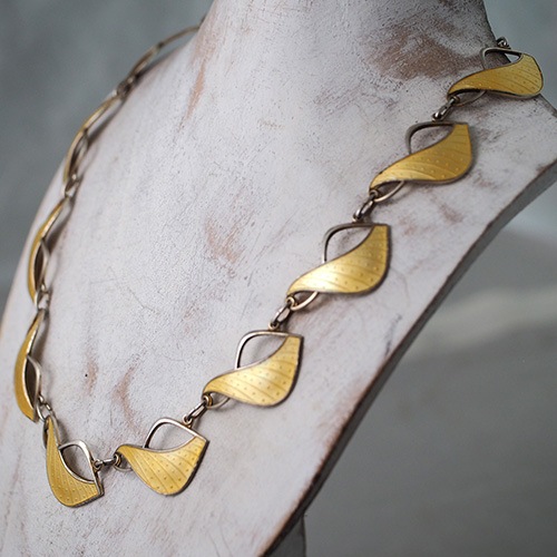 Ivar T. Holth イーヴァーティーホルツ シルバー イエローエナメル ネックレス