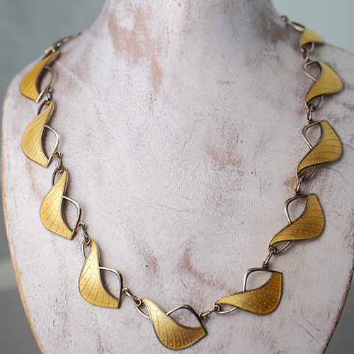 Ivar T. Holth イーヴァーティーホルツ シルバー イエローエナメル ネックレス