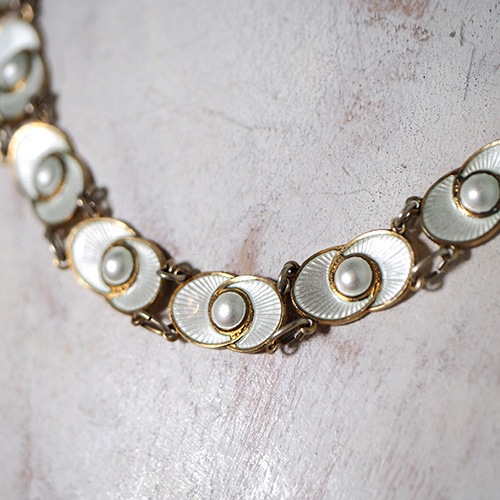 シルバー　ホワイトエナメル　アールデコ　ネックレス