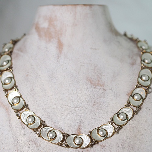 シルバー　ホワイトエナメル　アールデコ　ネックレス