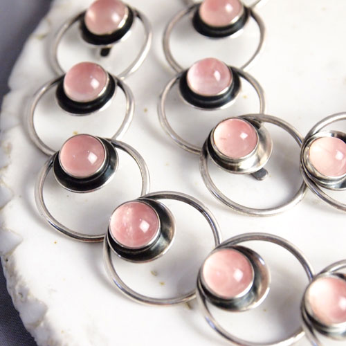 N.E.FROM (N.E.フロム）ローズクォーツ ドットネックレス＆ブレスレットセット