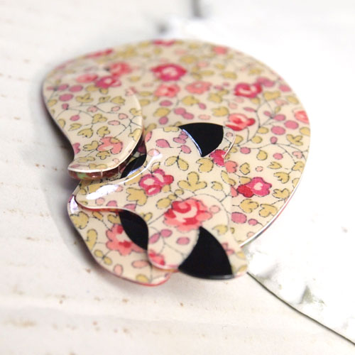 lea stein paris リアスタン　パリ 眠り猫（リバティ花）