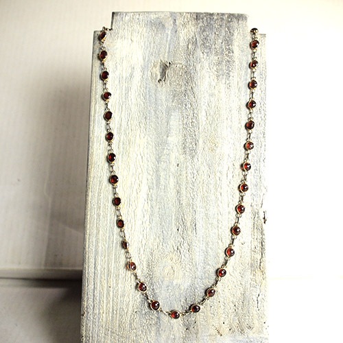 ガーネット　ロングネックレス