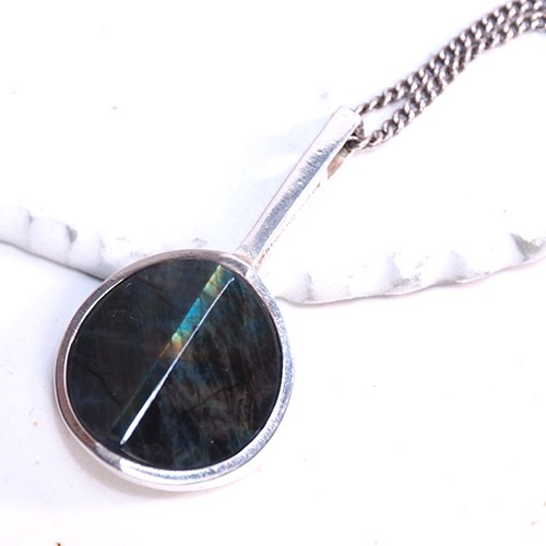 JORMA LAINE　ヨルマレイン　シルバー＆ラブラドライト　ペンダント