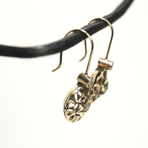 14金 ローズカットダイヤモンド スターピアス