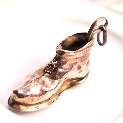 9金　ブーツチャーム