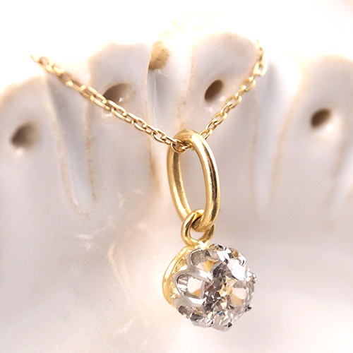 18金　オールドヨーロピアンカット　ダイヤモンド　ソリティアペンダント