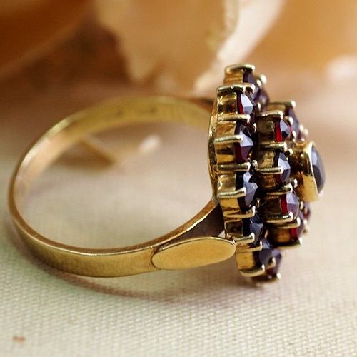 14金　ガーネット　クラスターリング