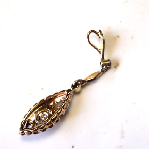 14金 ホワイトゴールド ダイヤモンド アールデコミル打ちペンダント(アンティークジュエリー)