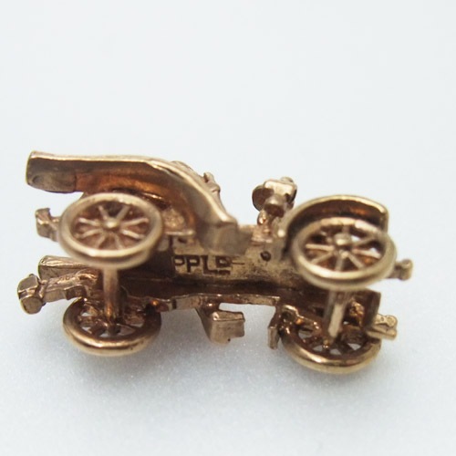 sold 9金　ゴールド　クラッシックカー　チャーム