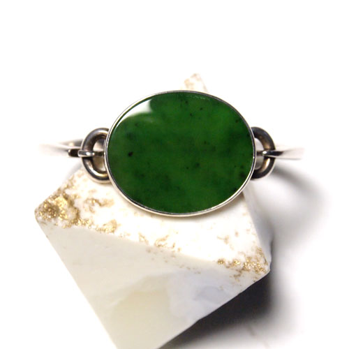 N.E.FROM(N.E.フロム)ネフライト バングル