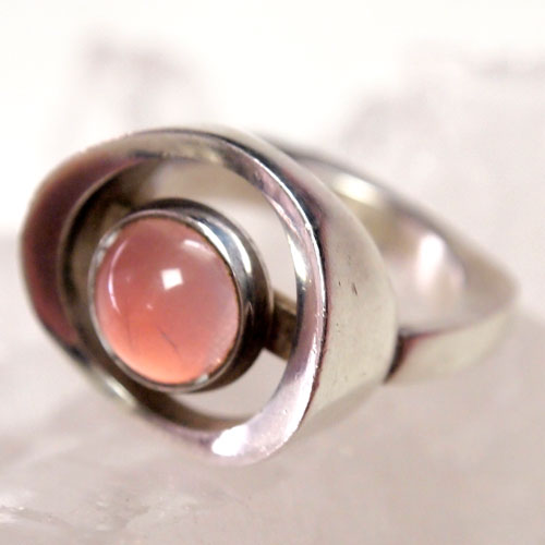 N.E.FROM(N.E.フロム）ローズクオーツ　デザインリング