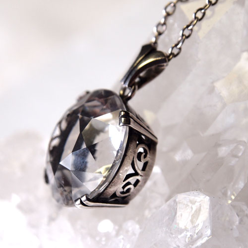 シルバー　ロッククリスタル　ペンダント