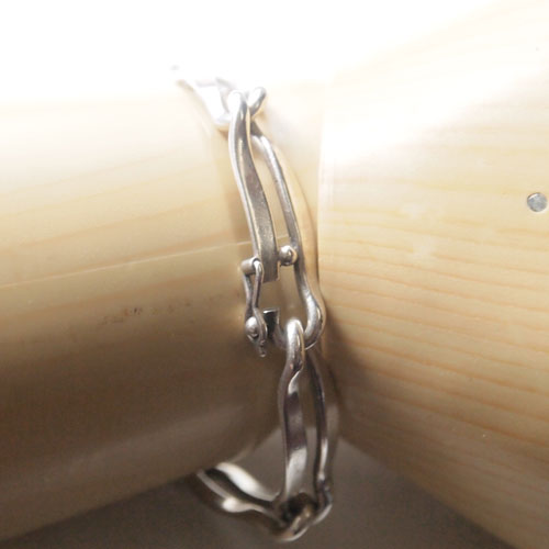 sold N.E.フロム シルバーチェーンブレスレット